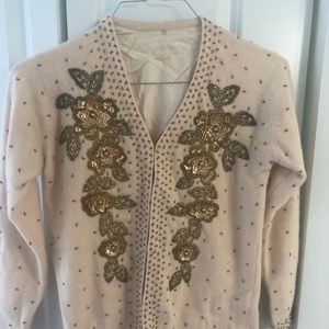 Ladies Vintage Virgin Wool sweater